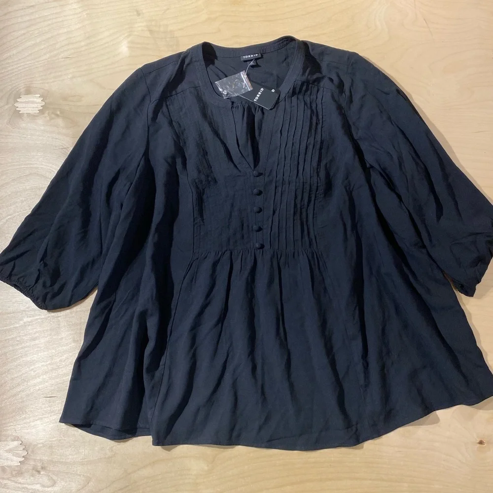 torrid chic black